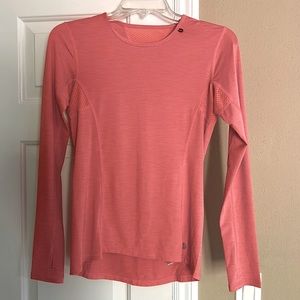 Lija long-sleeve athletic top - size small